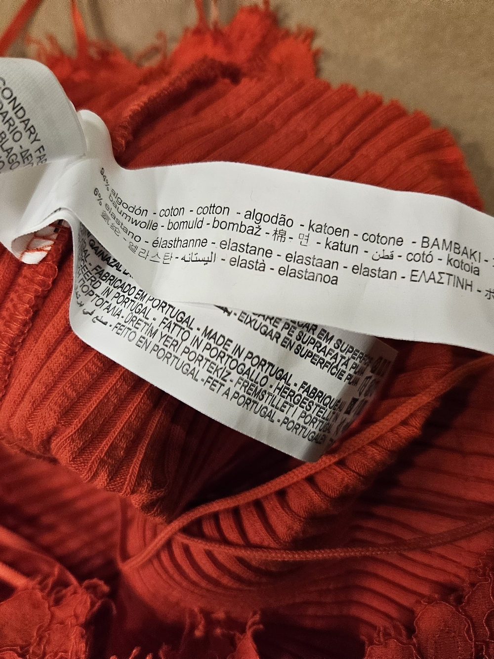Lace-Trim Ribbed Cami Top - Red - Picture 4 of 4